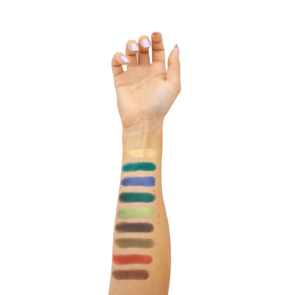 Ingrid Cosmetics Devil's Gossip Eyeshadow Palette – Image 4